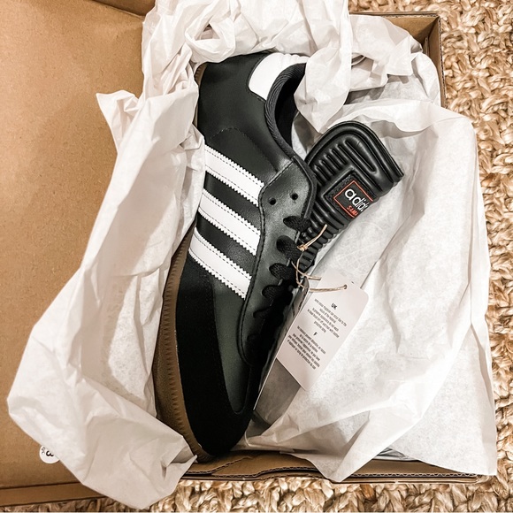 NWT Adidas Samba Classic Sneakers Black Brown Gum Sole Size Men 6.5/Women 7.5 - Picture 6 of 13